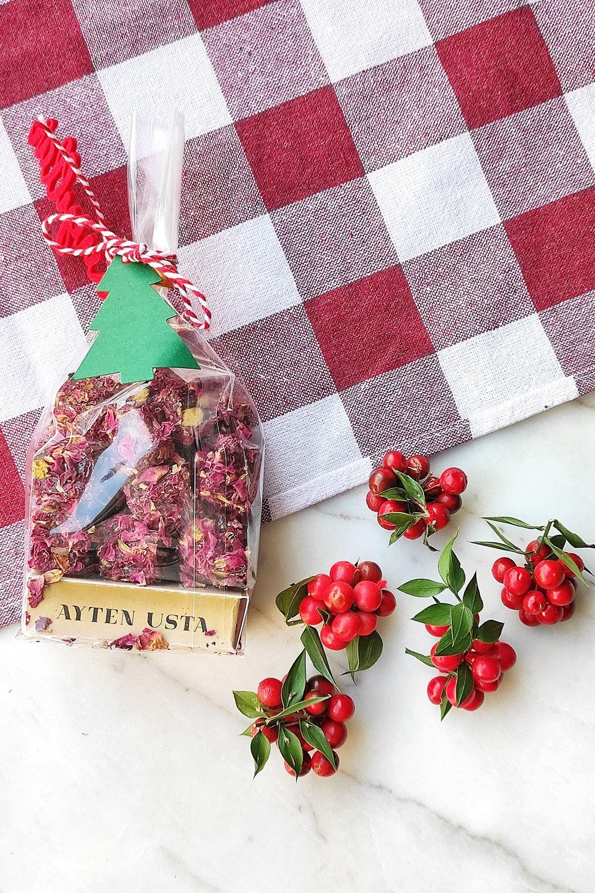 Gül Yapraklı Lokum